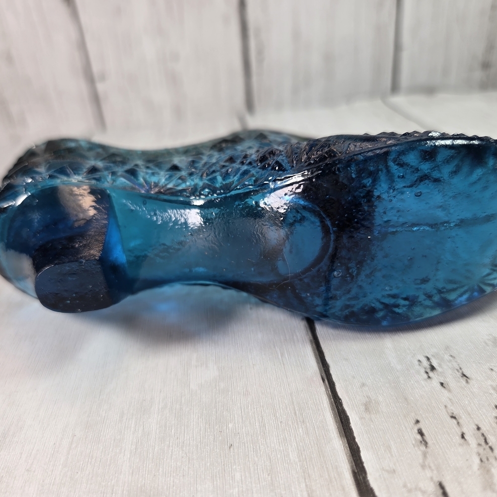 Fenton Art Glass Daisy & Button Blue Cat Shoe Slipper Paperweight Desk Decor - Picture 5 of 10